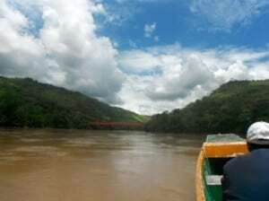 riding-up-the-Huayabamba-River 