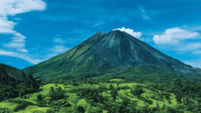 arenal-volcano-costa-rica